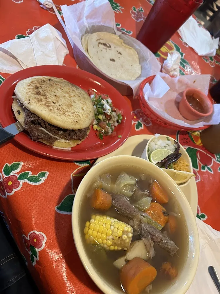Caldo De Res